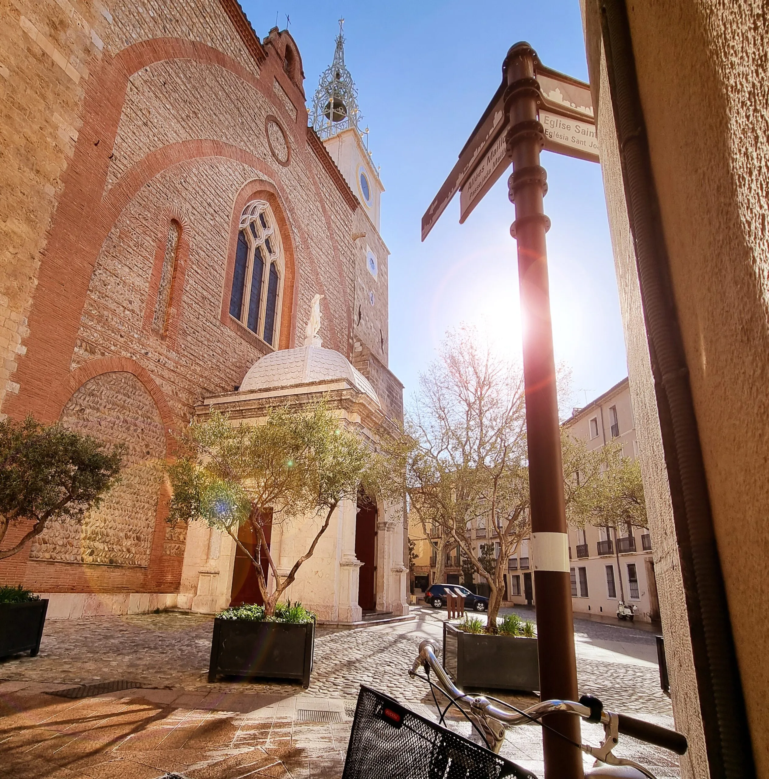 1000 ANS DE PERPIGNAN  VISITE "À LA DÉCOUVERTE DU SAINT PATRON"