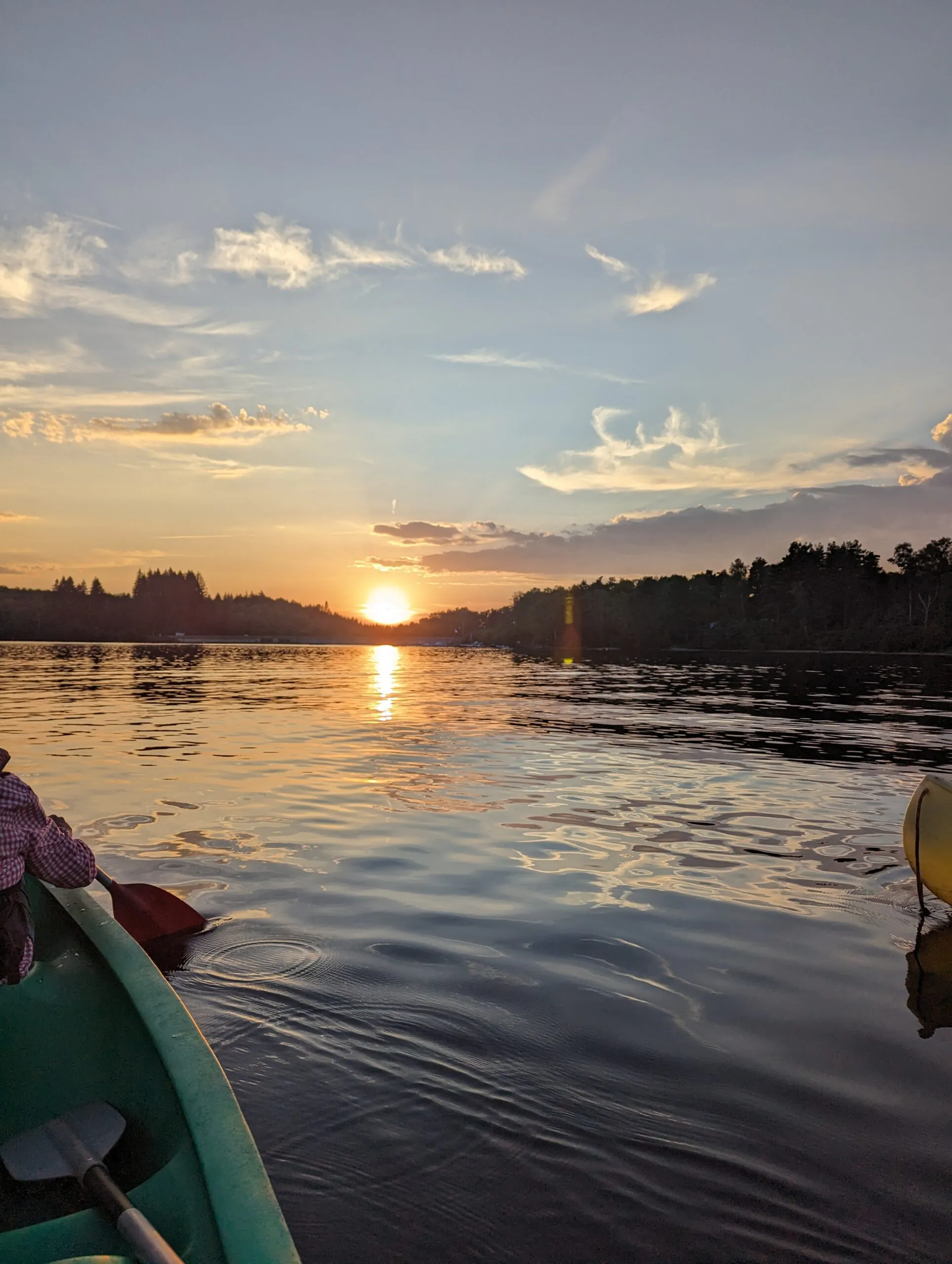 Canoë coucher de soleil Auphelle