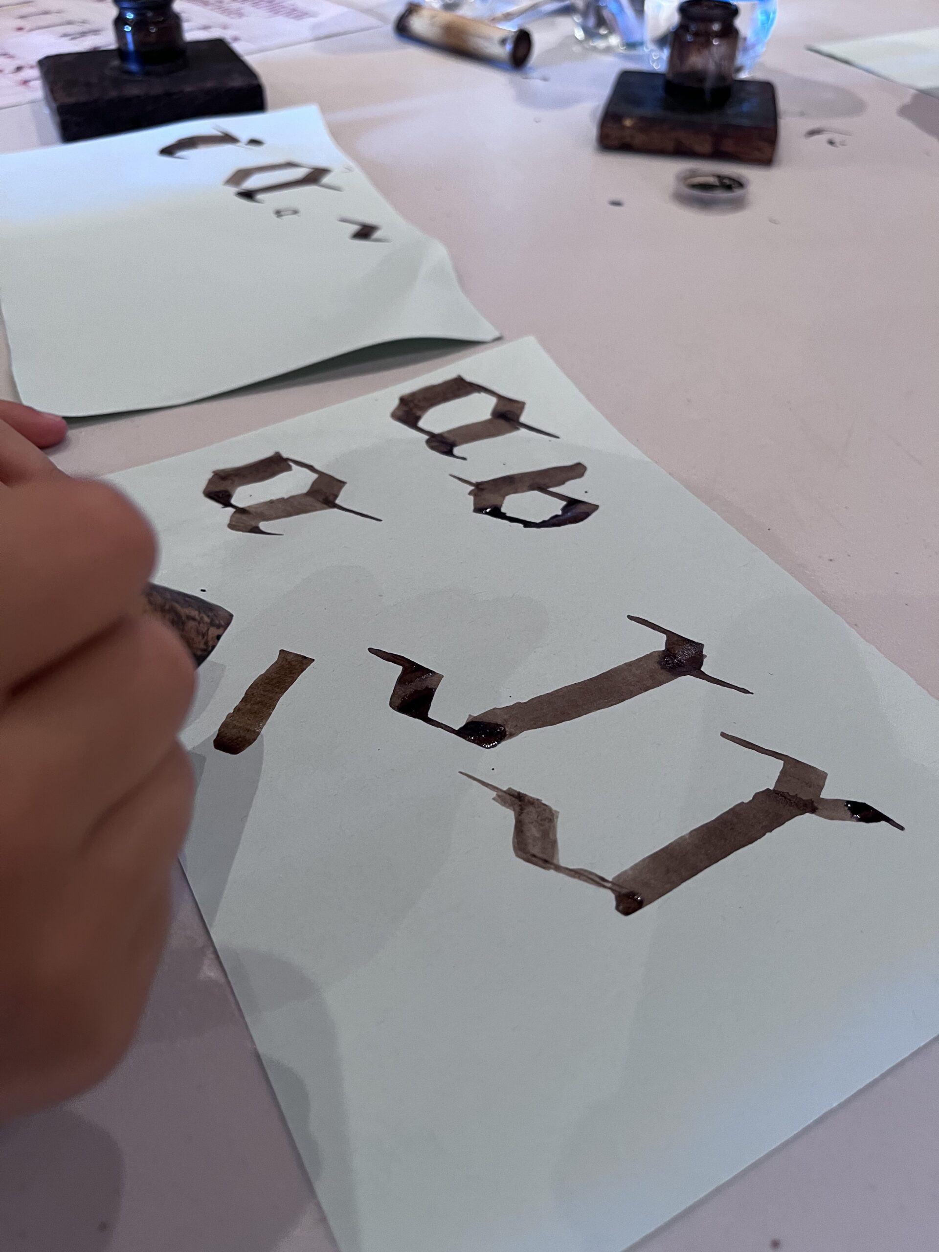 Atelier Calligraphie à Bonaguil