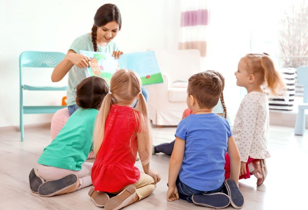 Découverte des métiers de la petite enfance