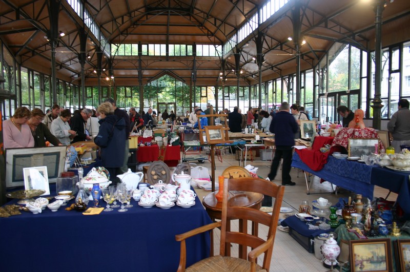 Brocante à Vendôme