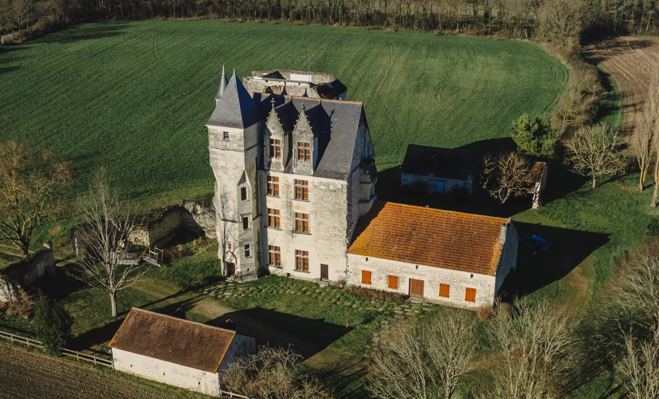 Secrets de Pays Secrets et splendeurs du Château de Montpensier