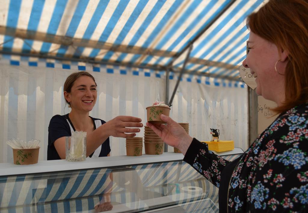 Marché des producteurs et artisans Vouziers