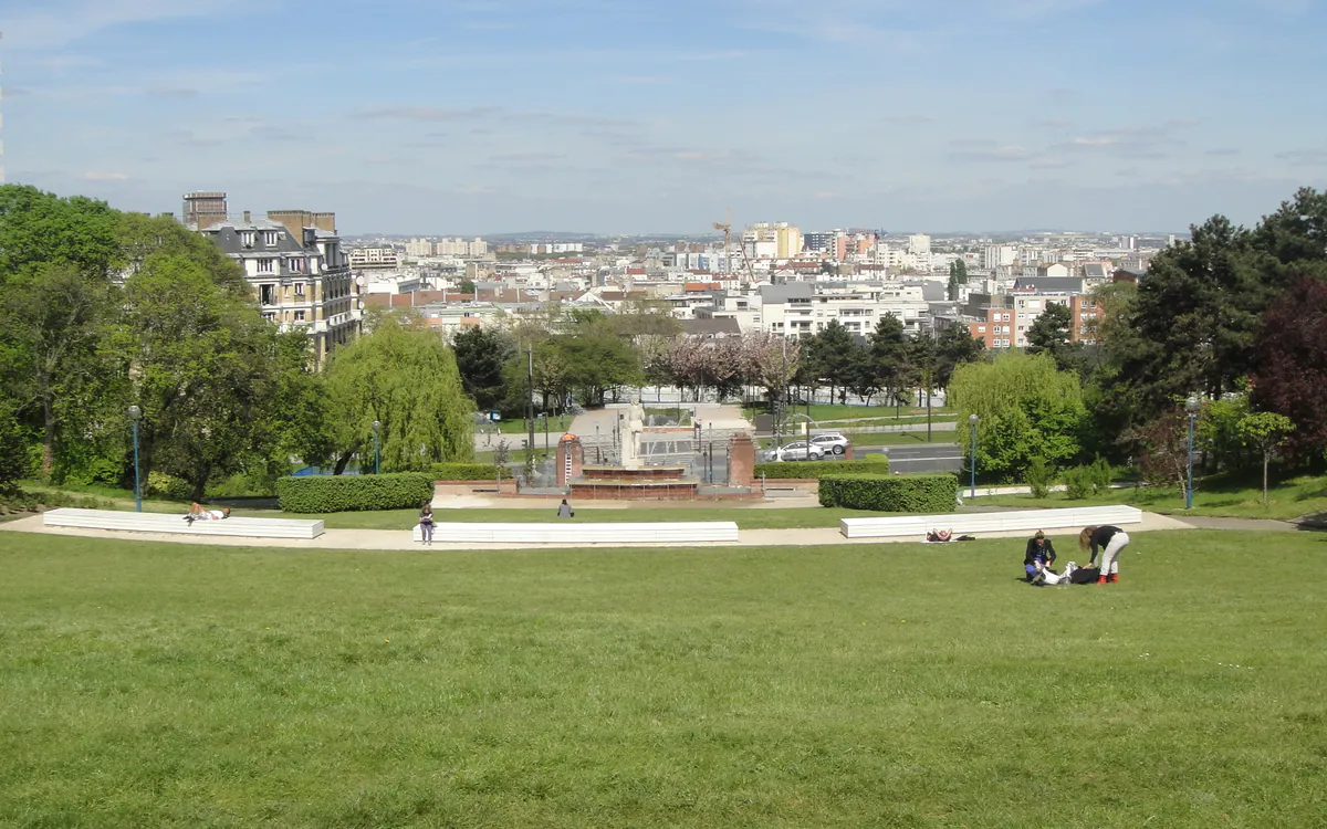 Balade contée « Les amours dans tous ses états » Parc de la butte des chapeaux rouges Paris