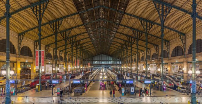 paris gare nord bombe