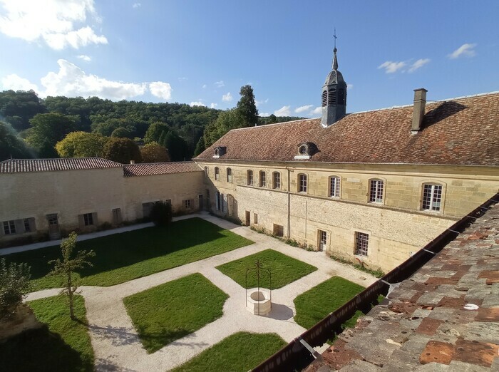 Visite libre des jardins du Couvent des Annonciades célestes. Jardins du Couvent des Annonciades Célestes Joinville