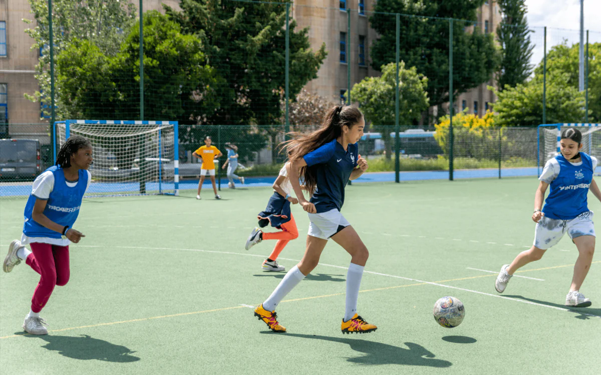 Paris Sportives : football au TEP Reverdy Terrain de sport Reverdy Paris