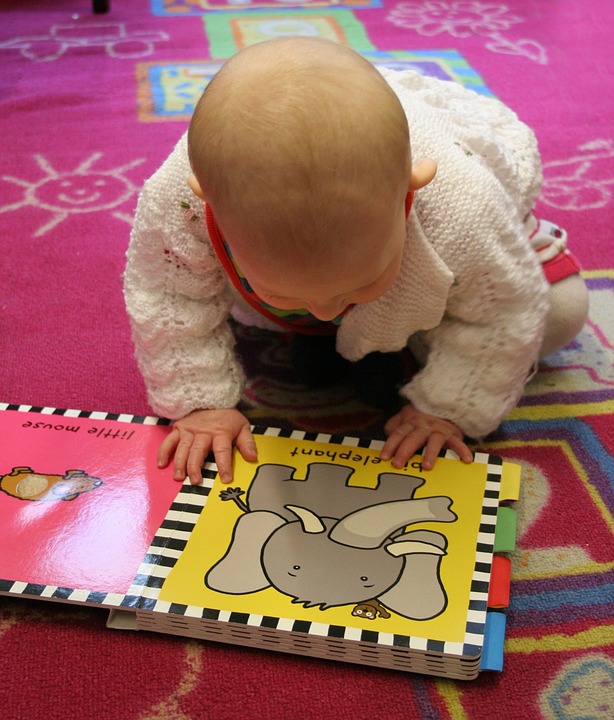 Médiathèque Lecture En suçant son pouce