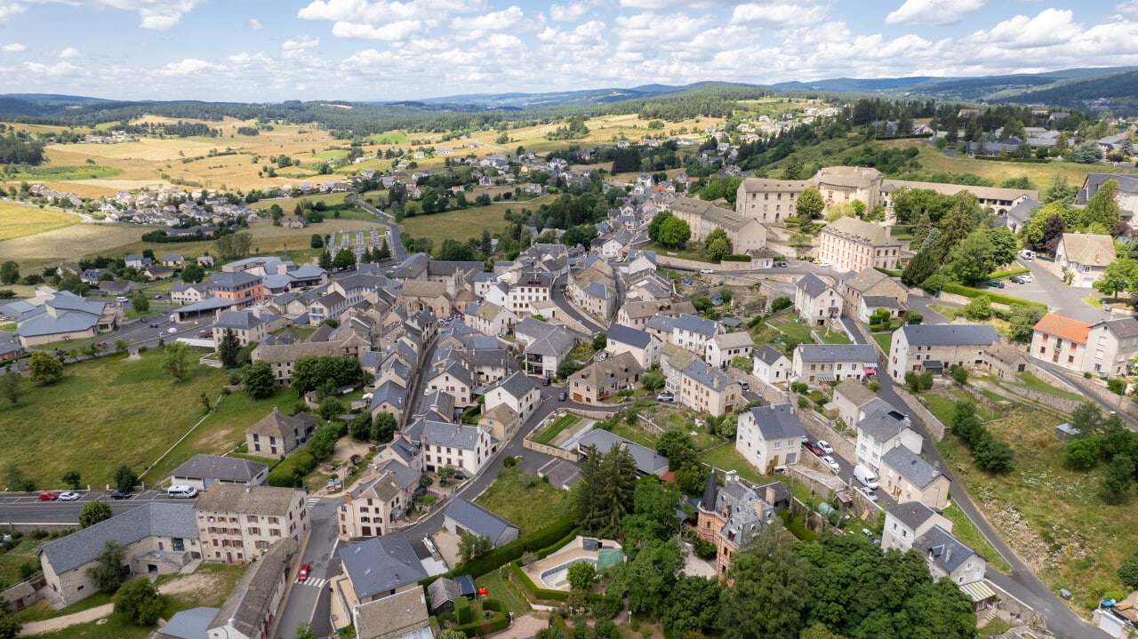Grazières et le pont des Cayres Parcours n°28 Saint-Alban-sur-Limagnole Occitanie