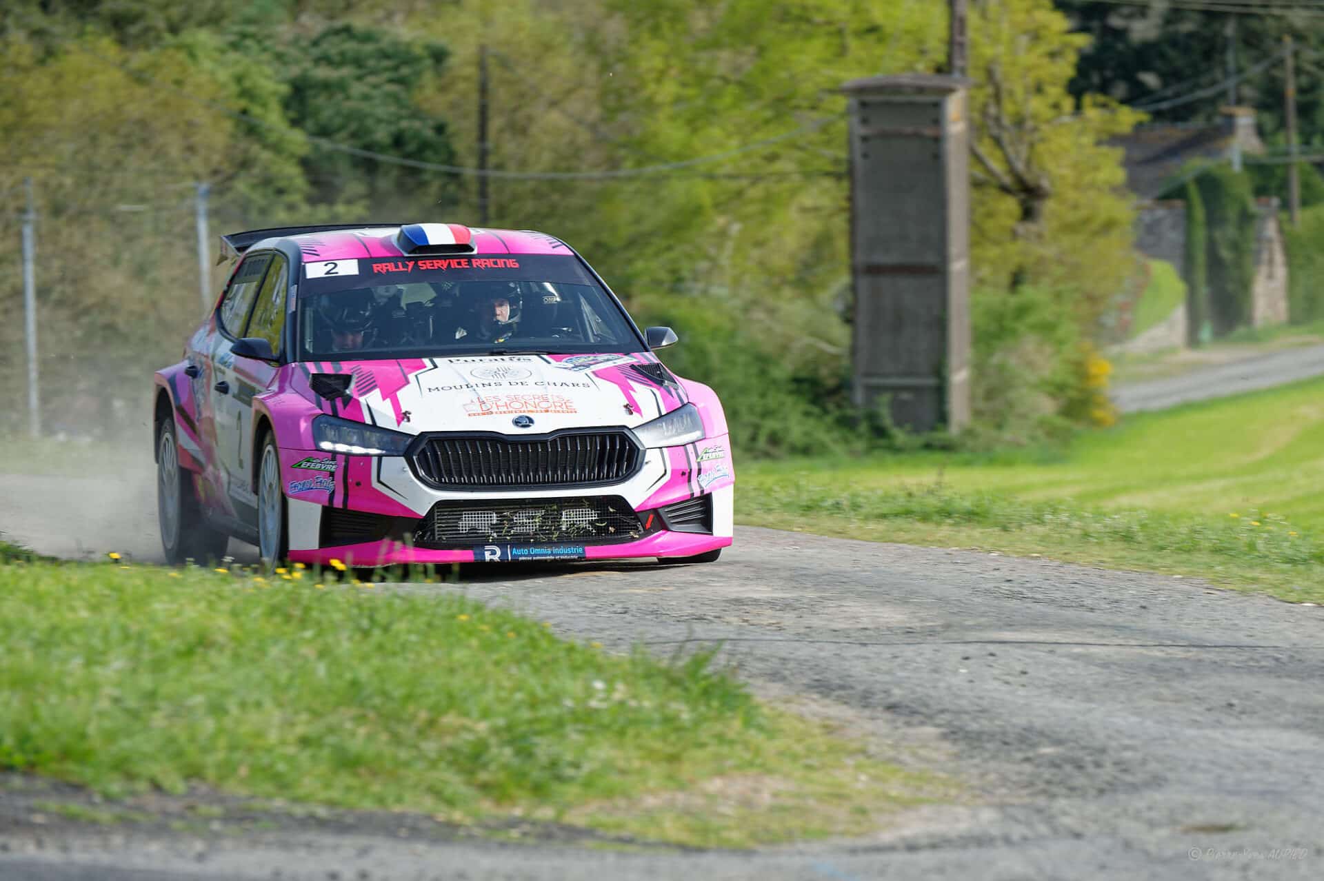 Mickaël Reydellet remporte le Rallye du Pays de Lohéac 2025 avec sa Skoda Fabia RS