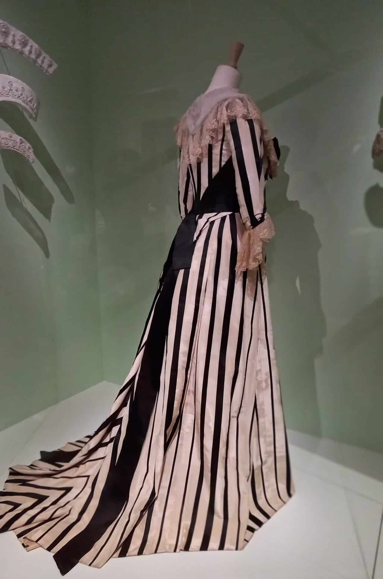 charles frederick worth