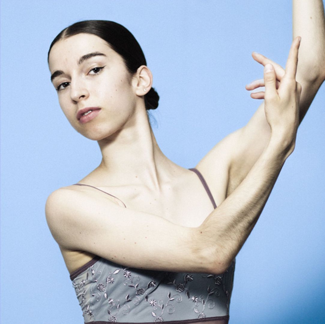 Nina Morand pour le centre de formation de M. Pietragalla et J. Derouault