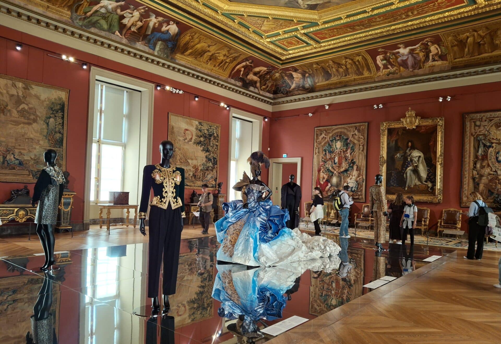 Louvre Couture