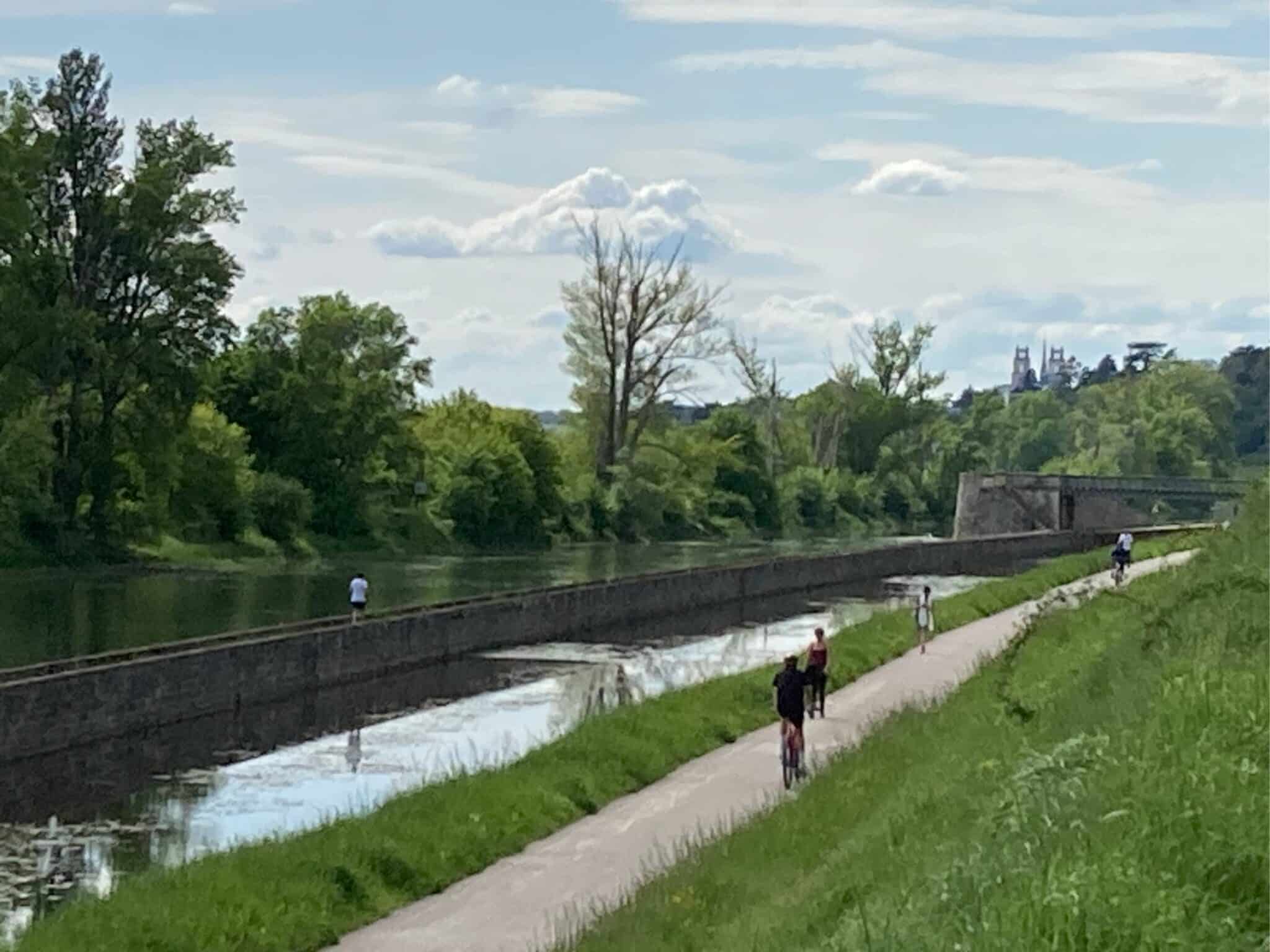 Des venelles Abraysiennes à la Loire ©FFRandonnée / CDRP 45 Saint-Jean-de-Braye Centre-Val de Loire