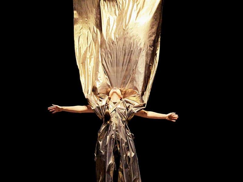 Spectacle Les filles ne sont pas des poupées de chiffon