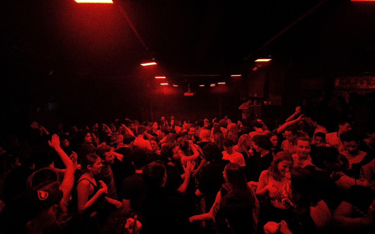 Joe Kay La Machine du Moulin Rouge  Paris