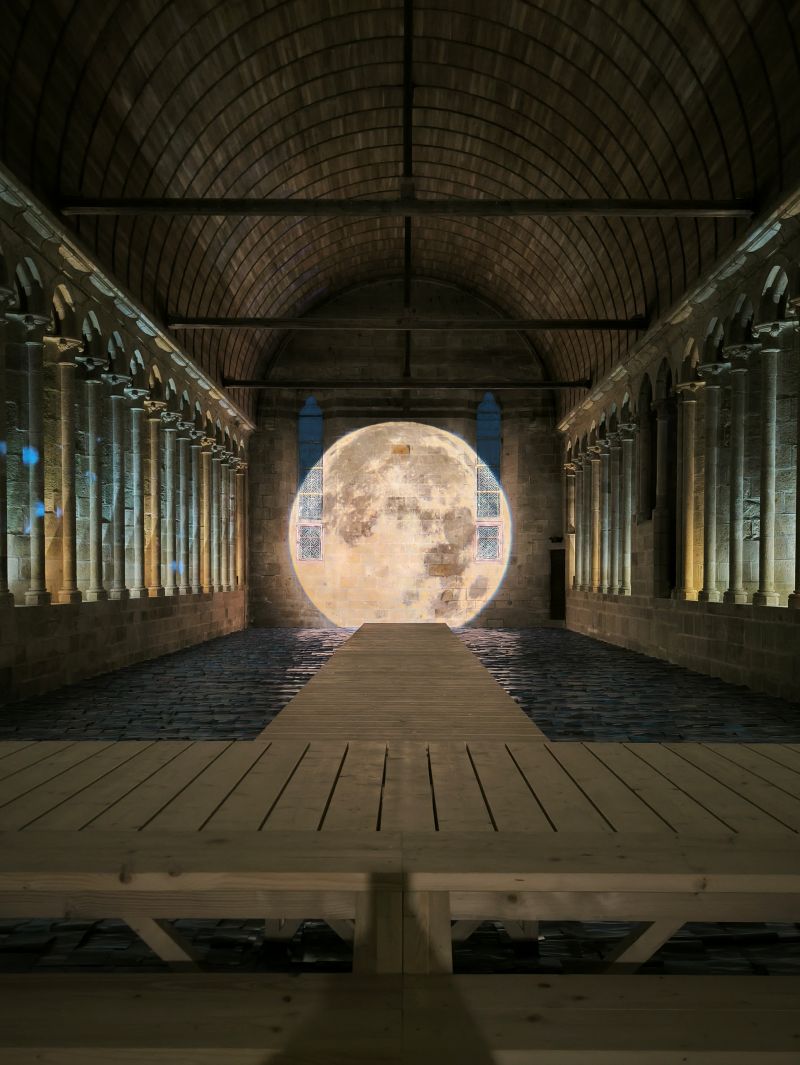 reve lune mont saint-michel