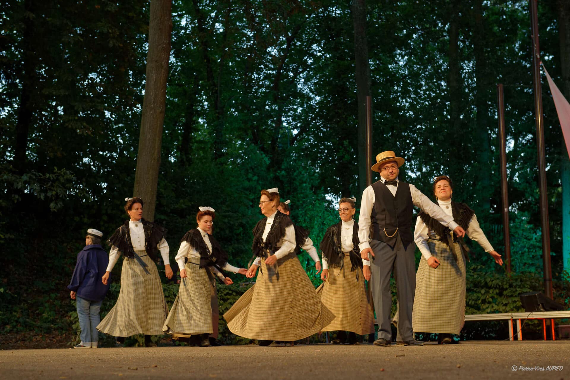 Le Cercle Avant-deux du Rheu aux Mercredis du Thabor de Rennes le 2 Juillet 2025
