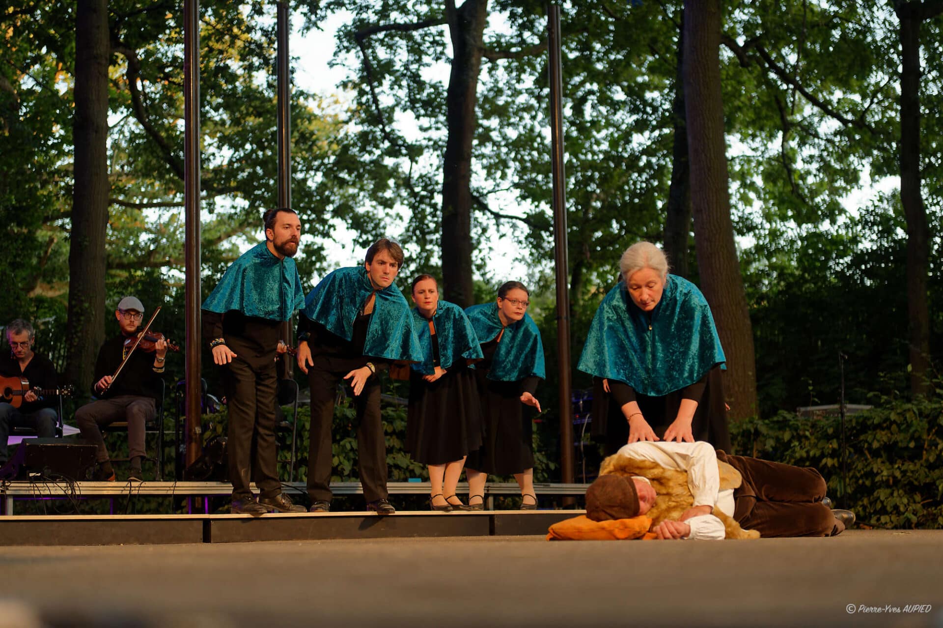 La compagnie Astour lors de la seconde soirée des. Mercredis du Thabor le 9 Juillet 2025 à Rennes