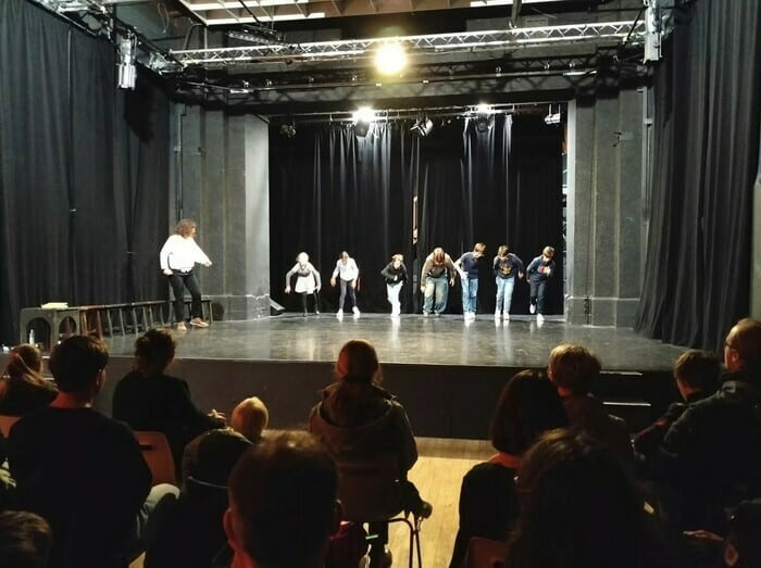 Stage Impro théâtrale pour Ado avec Sophie Galle Théâtre du Cercle Rennes