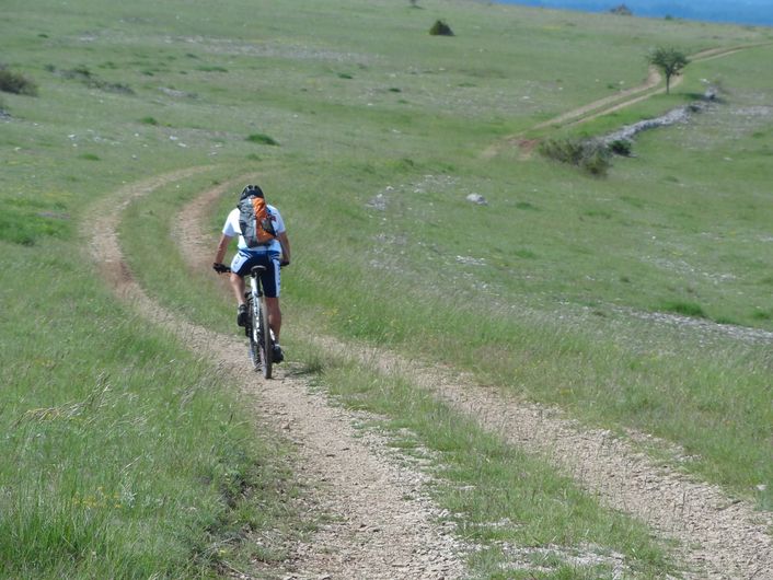 La ronde caussenarde VTT n°2 Florac Trois Rivières Occitanie