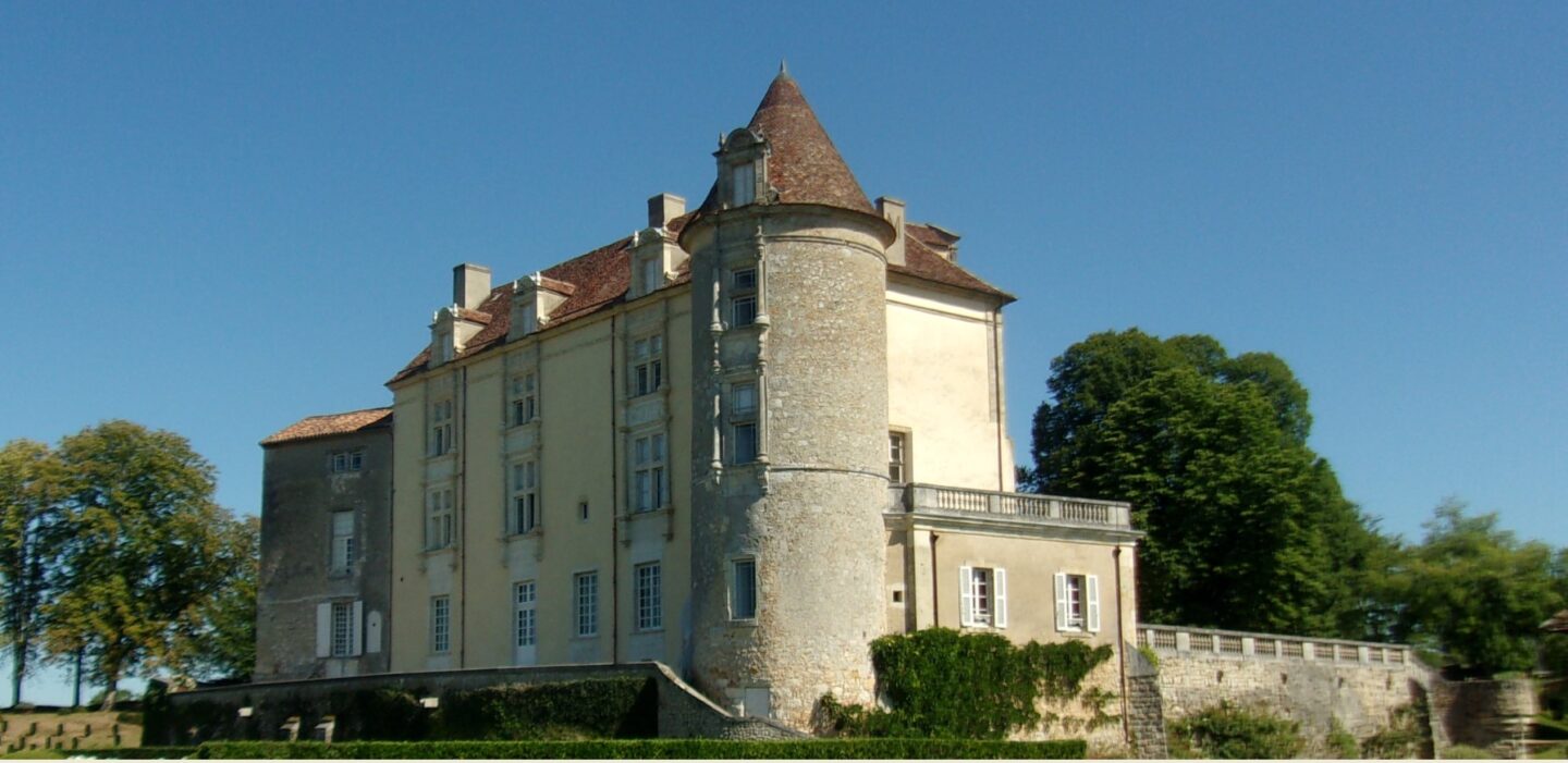 Boucle des 10 000 ans à Issac Issac Nouvelle-Aquitaine