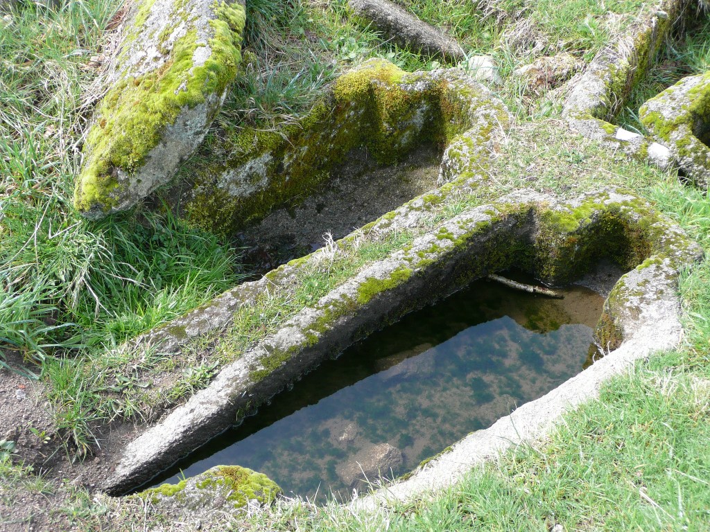 Circuit de randonnée pédestre n° 15 Le Puy de Gaudy Sainte-Feyre Nouvelle-Aquitaine Circuit de randonnée pédestre n° 15 Le Puy de Gaudy Sainte-Feyre Nouvelle-Aquitaine