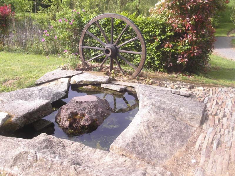 Chemin de la météorite Montoume Chéronnac Nouvelle-Aquitaine