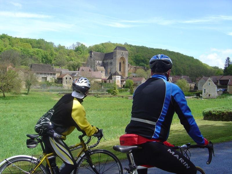 Rando Cylo Route au Pays des Bastides Le Buisson-de-Cadouin Nouvelle-Aquitaine Rando Cylo Route au Pays des Bastides Le Buisson-de-Cadouin Nouvelle-Aquitaine