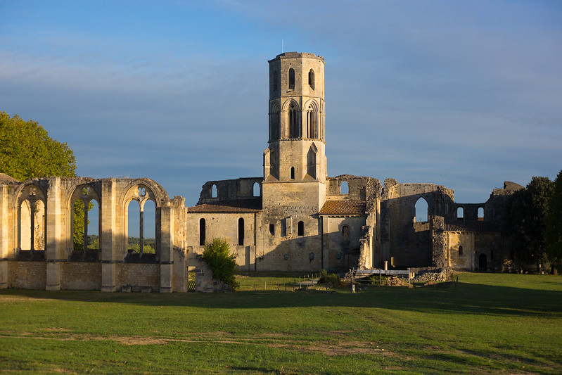 Iconiques à vélo L'abbaye de la Sauve-Majeure Créon Nouvelle-Aquitaine