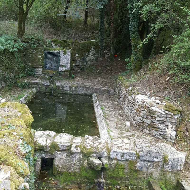 Le Lavoir de Trousse Chemise Cherveux Nouvelle-Aquitaine
