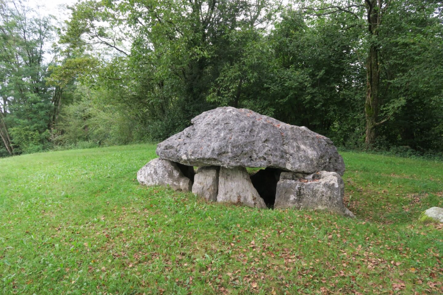 Le tour du dolmen en écomobilité Buzy Nouvelle-Aquitaine