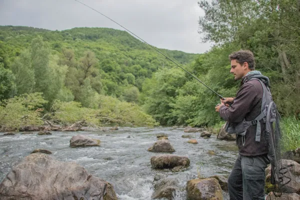 Le Lot de Saint-Laurent-d'Olt à Pomayrols (no kill) Saint-Laurent-d'Olt Occitanie