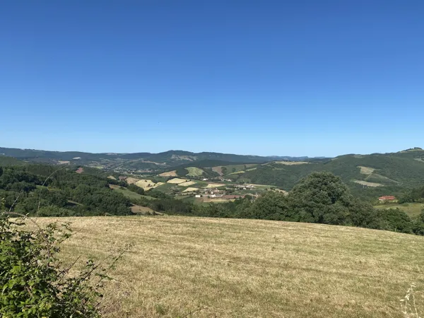 Sur les chemins des femmes de la terre Calmels-et-le-Viala Occitanie