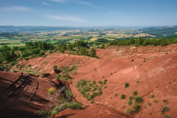Du Causse au Rougier Gravel Saint-Affrique Occitanie
