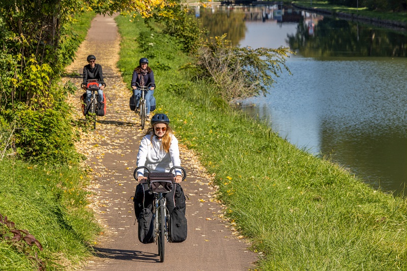 La Loire à Vélo en région Centre-Val de Loire Orléans Centre-Val de Loire