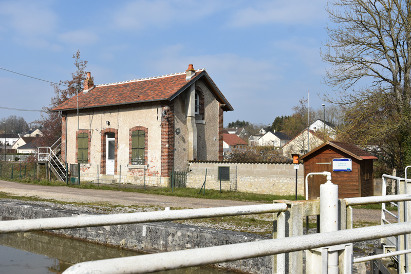 Circuit de l’écluse de la place Briare Centre-Val de Loire Circuit de l'écluse de la place Briare Centre-Val de Loire