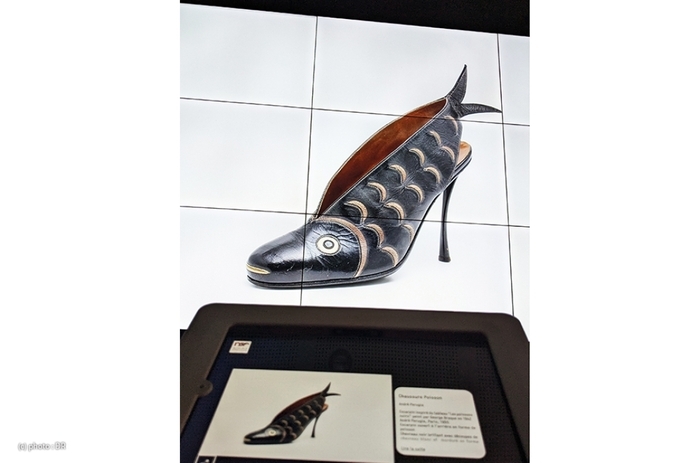 FOLIE-DOUCE : LA CHAUSSURE