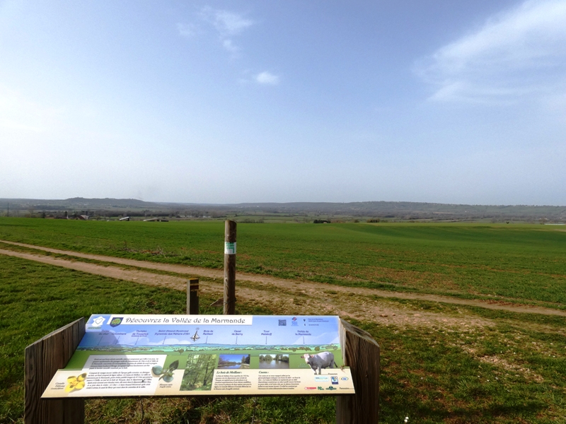 Le chemin de randonnée de Meillant à Tronçais Meillant Centre-Val de Loire Le chemin de randonnée de Meillant à Tronçais Meillant Centre-Val de Loire