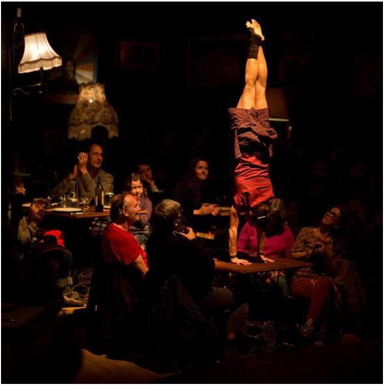 Cirque et dîner Les Grands Fourneaux Cie Max & Maurice