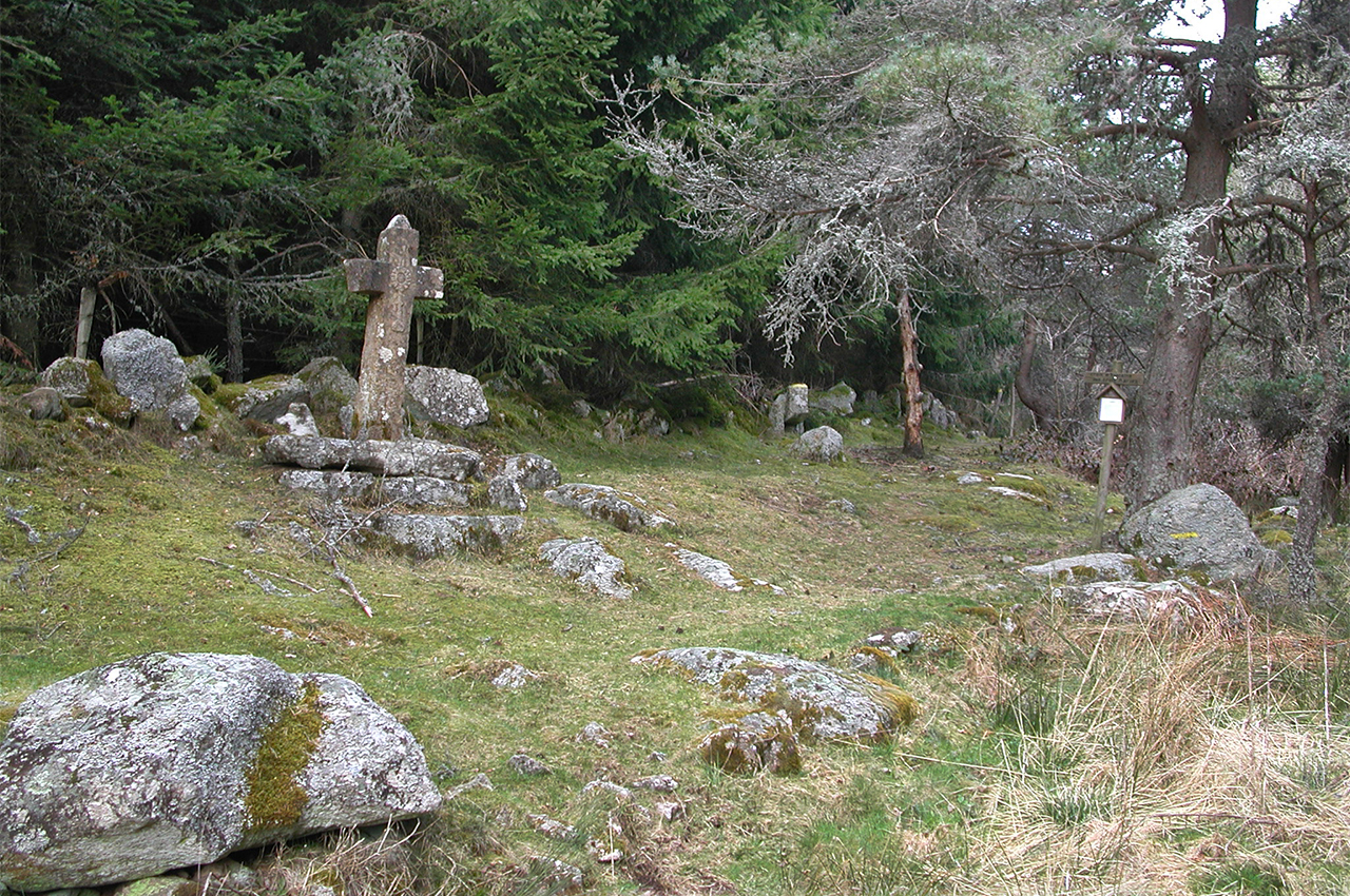 La Fontaine des 3 Maries Badaroux Occitanie