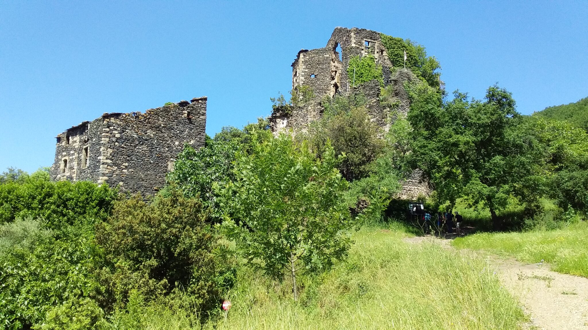 DÉCOUVERTE DE LA PIERRE SÈCHE