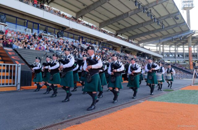 Grande Parade du Festival interceltique Lorient 2025 : Hugh O'Conor Memorial Pipe Band (Arizona, USA / Irlande)