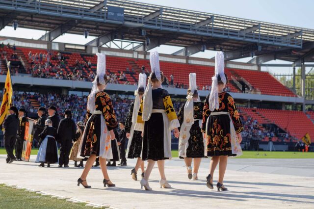 Grande Parade du Festival interceltique Lorient 2025 : Collectif Bigouden (Pont l'Abbé, Combrit)