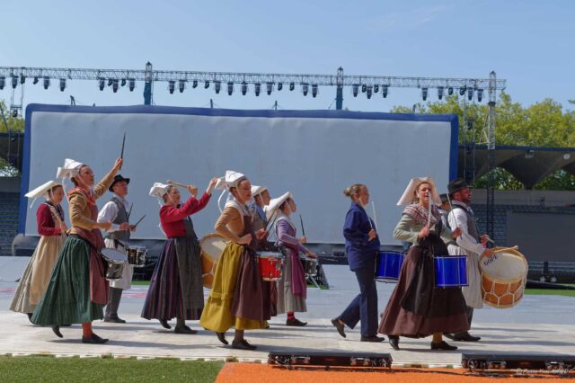 Grande Parade du Festival interceltique Lorient 2025 : Cercle Quic-en-Groigne (Saint-Malo)