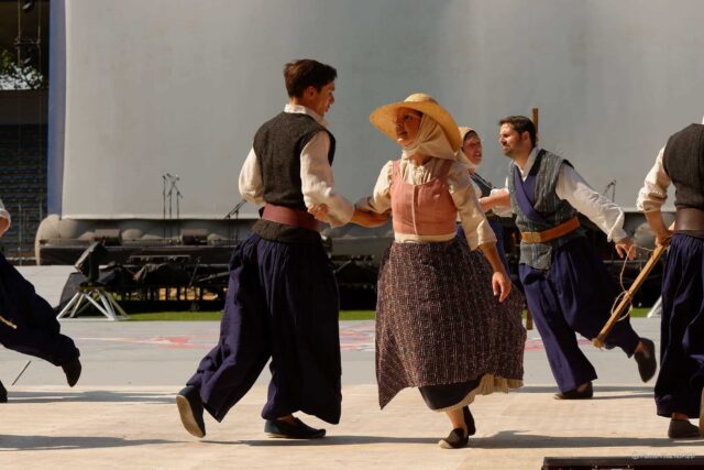 Grande Parade du Festival interceltique Lorient 2025 : Cercle Boked Er Lann (Larmor-Plage)
