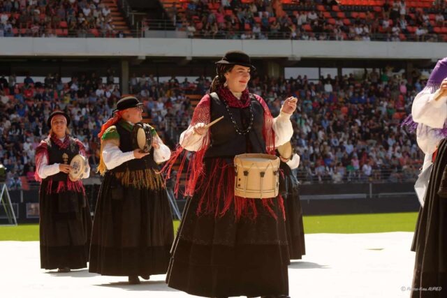 Grande Parade du Festival interceltique Lorient 2025 : 28. Banda de gaïtas Herba Grileira (Galice)
