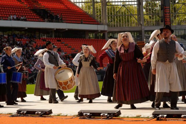 Grande Parade du Festival interceltique Lorient 2025 : Cercle Quic-en-Groigne (Saint-Malo)