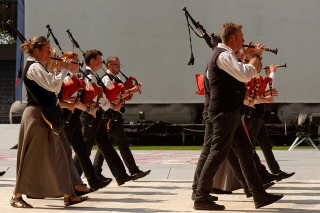 Grande Parade du Festival interceltique Lorient 2025 : Bagad Sonerien Bro Dreger (Perros-Guirec)