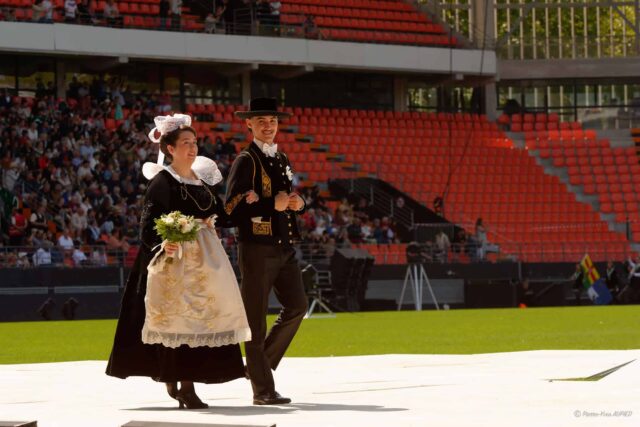 Grande Parade du Festival interceltique Lorient 2025 : Cercle Ar Vro Melenig (Elliant)